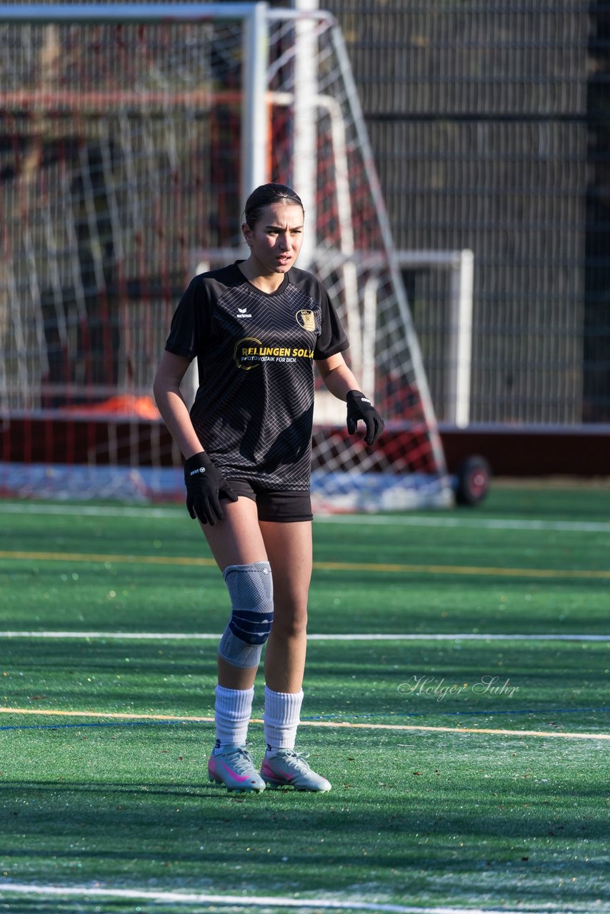 Bild 182 - wBJ VfL Pinneberg2 - Eimsbuttler TV 3 : Ergebnis: 5:0